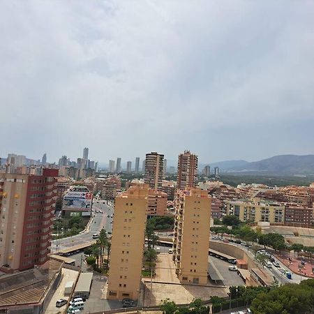Cozy Studio With Sea View Lägenhet Benidorm Exteriör bild
