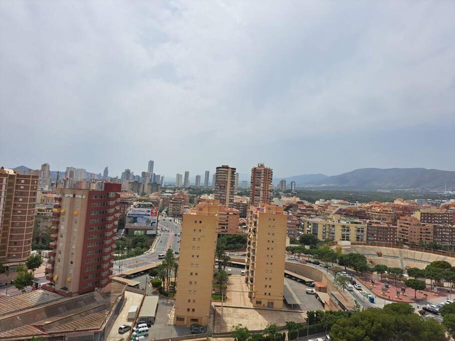 Cozy Studio With Sea View Lägenhet Benidorm Exteriör bild