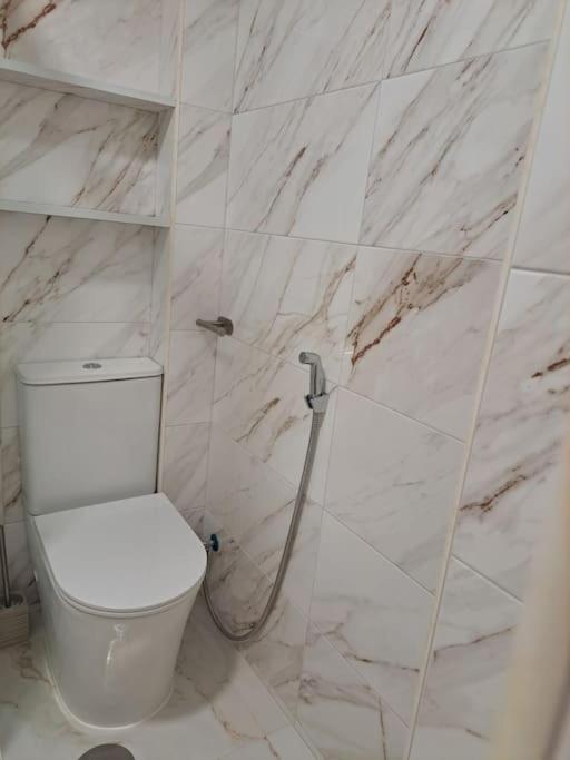 Cozy Studio With Sea View Lägenhet Benidorm Exteriör bild